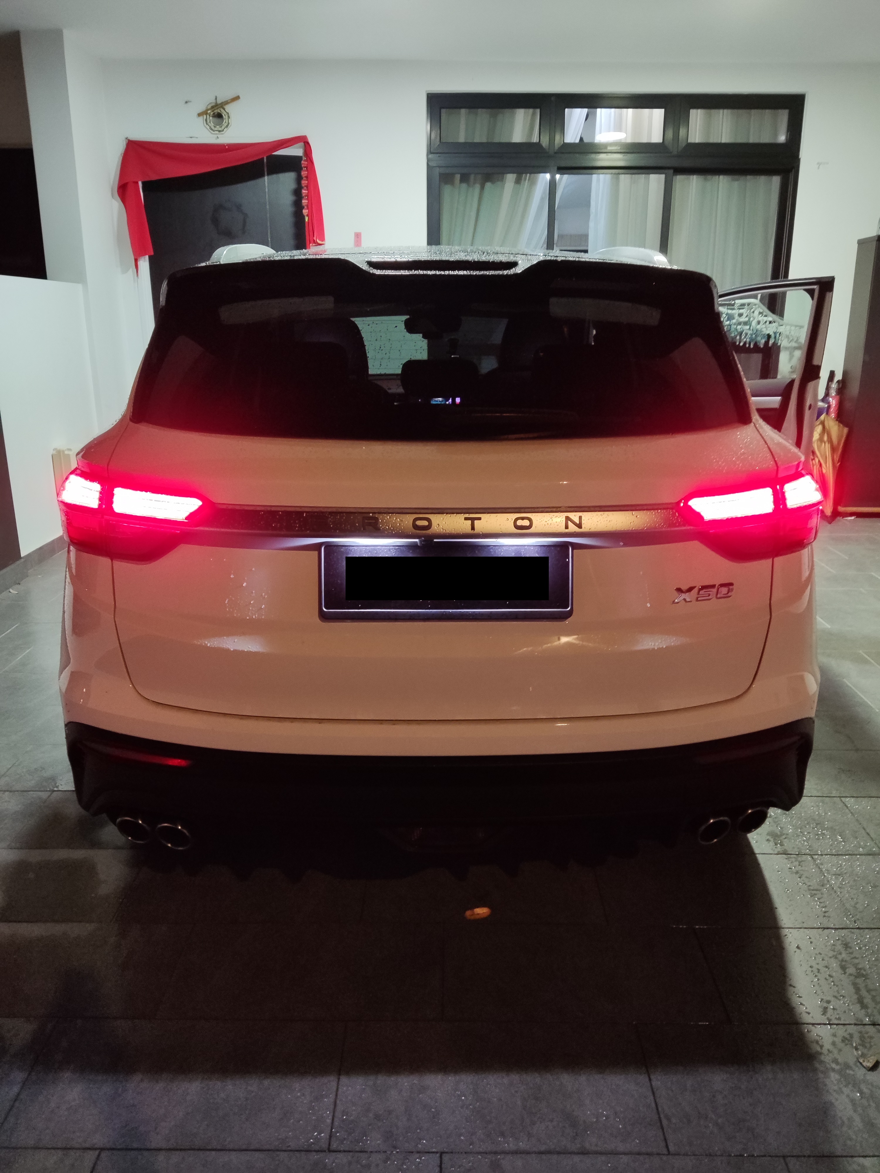 Car 5 Photo 2